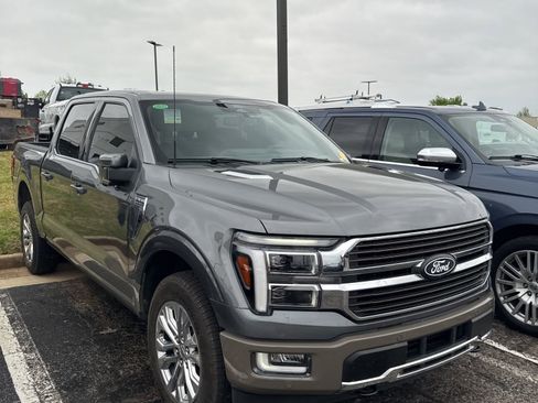 Used 2025 Ford F150 King Ranch w/ FX4 Off-Road Package image 2