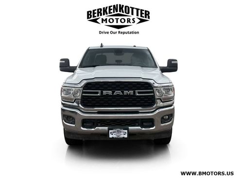 Used 2024 RAM 2500 Big Horn w/ Off Road Package AWD/4WD image 8