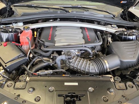 Used 2016 Chevrolet Camaro SS image 25