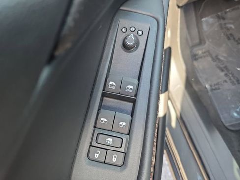 New 2026 Jeep Cherokee Limited AWD/4WD image 14