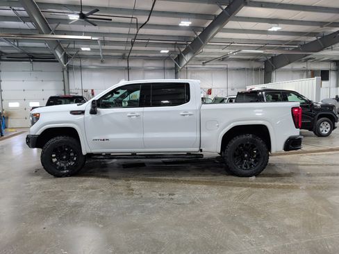 Used 2023 GMC Sierra 1500 AT4X AWD/4WD image 5
