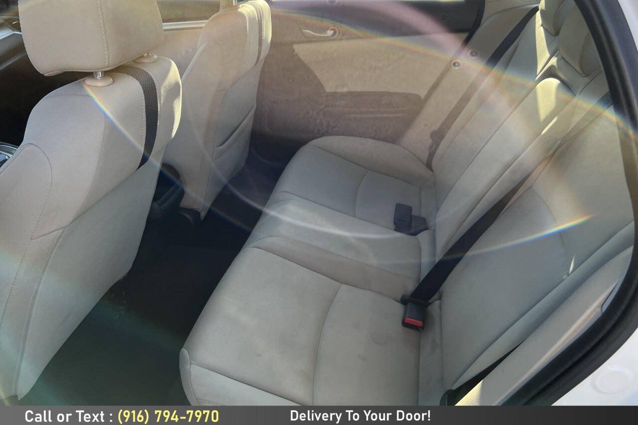 Used 2017 Honda Civic EX image 14