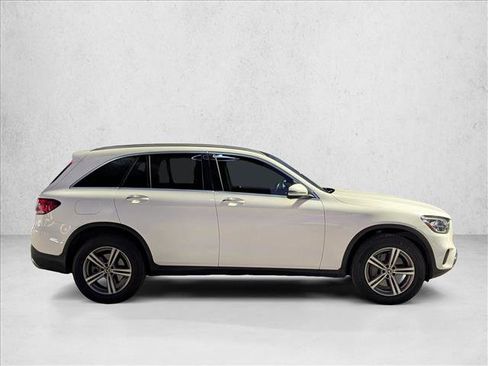 Certified 2020 Mercedes-Benz GLC 300 4MATIC image 4