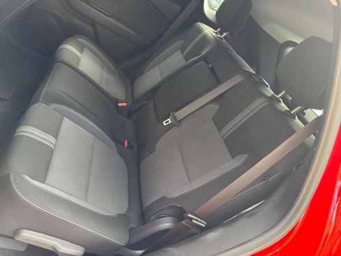 Used 2026 Chevrolet Blazer LT FWD image 36
