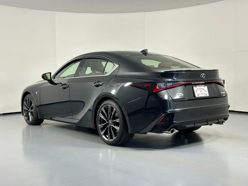 Used 2022 Lexus IS 350 F Sport image 5
