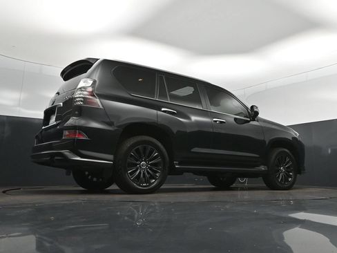 Certified 2023 Lexus GX 460 Premium w/ Accessory Package AWD/4WD image 42