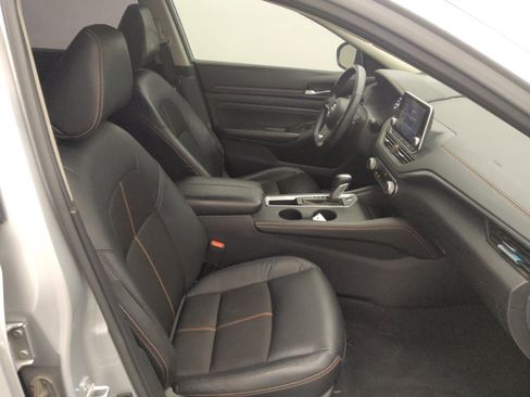 Used 2021 Nissan Altima 2.5 SR FWD image 21