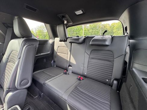 Certified 2025 Nissan Pathfinder Rock Creek AWD/4WD image 13