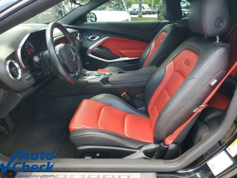 Used 2023 Chevrolet Camaro SS RWD image 17