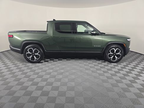 Used 2024 Rivian R1T Adventure image 6