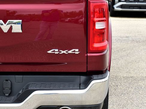 Used 2026 RAM 1500 Laramie AWD/4WD image 12