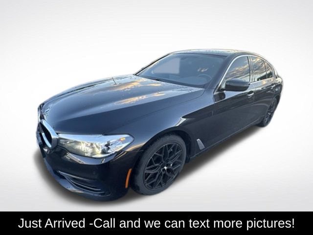 Used 2018 BMW 540i xDrive AWD/4WD image 1