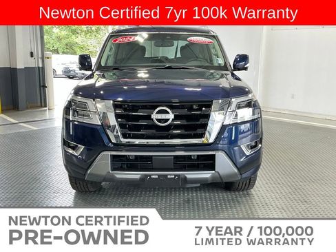 Used 2024 Nissan Armada SL w/ Captain's Chairs Package AWD/4WD image 25