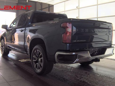 Used 2023 Chevrolet Silverado 1500 LT image 9