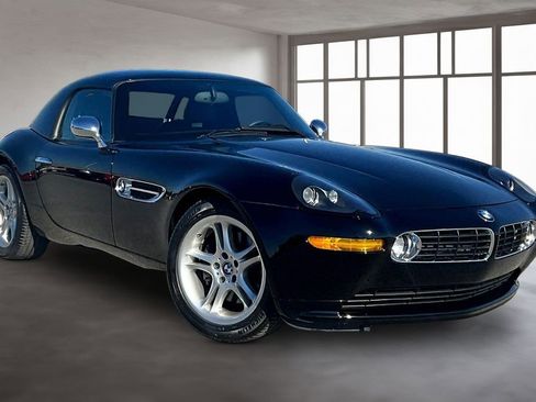 Used 2001 BMW Z8 RWD image 11