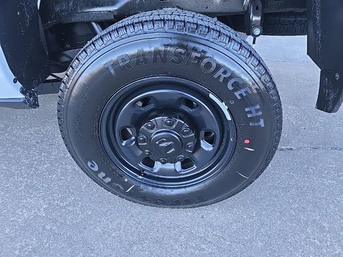 New 2026 RAM 2500 Tradesman AWD/4WD image 33