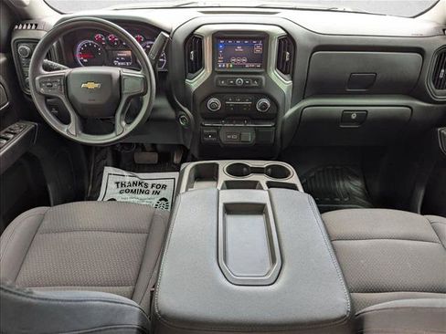 Used 2024 Chevrolet Silverado 1500 W/T w/ Trailering Package AWD/4WD image 16