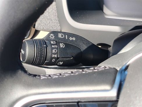 New 2026 Volvo XC90 B6 Plus w/ Protection Package Premier image 18