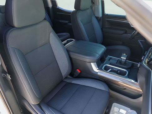 Used 2024 Chevrolet Silverado 1500 LT w/ Safety Package image 33