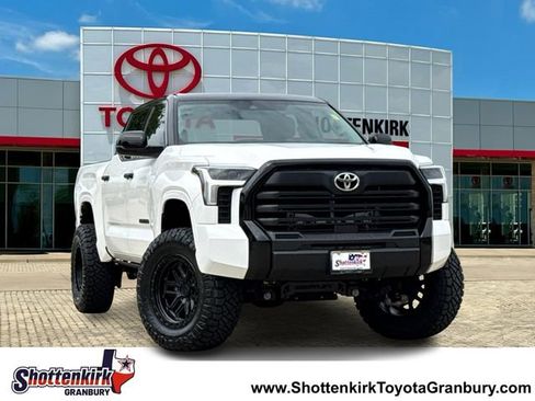 Used 2024 Toyota Tundra SR w/ SR Tow Package image 1