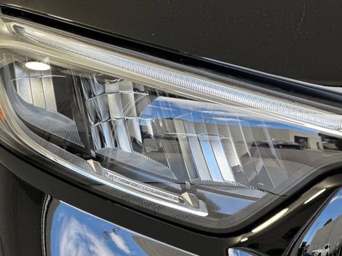 Certified 2023 Mercedes-Benz GLC 300 4MATIC image 11