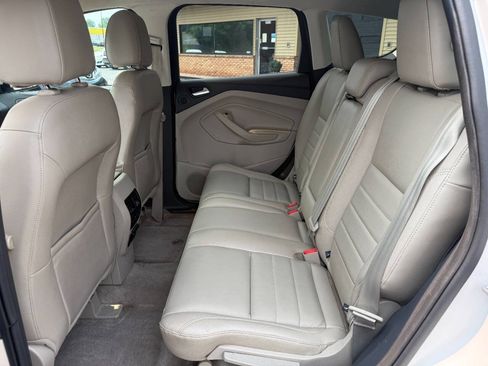 Used 2014 Ford Escape SE w/ Equipment Group 201A AWD/4WD image 26