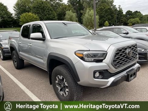 Used 2023 Toyota Tacoma TRD Off-Road AWD/4WD image 1