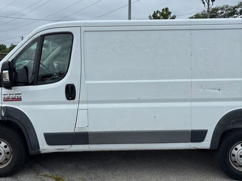 Used 2016 RAM ProMaster 1500 FWD image 4