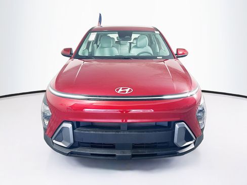 Used 2025 Hyundai Kona SE FWD image 8