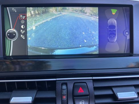 Used 2013 BMW M6 Convertible image 30