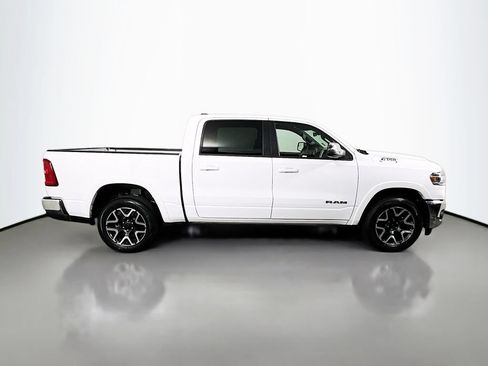 Used 2025 RAM 1500 Laramie AWD/4WD image 8