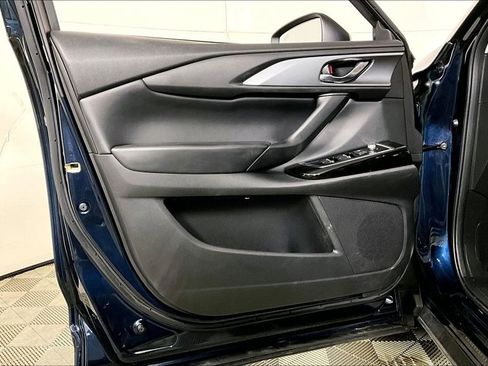 Used 2022 MAZDA CX-9 Touring image 23