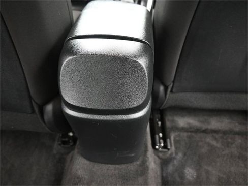 Used 2023 Hyundai Elantra Blue image 24