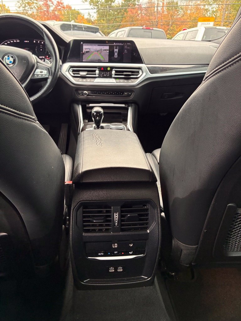 Used 2022 BMW 330i xDrive Sedan w/ Driving Assistance Package AWD/4WD image 15