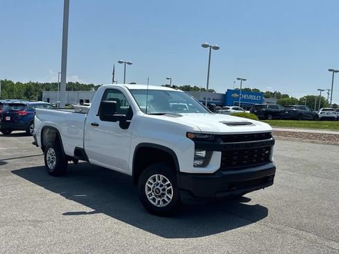 Used 2020 Chevrolet Silverado 2500 W/T RWD image 2