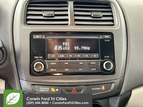Used 2017 Mitsubishi Outlander Sport ES FWD image 20