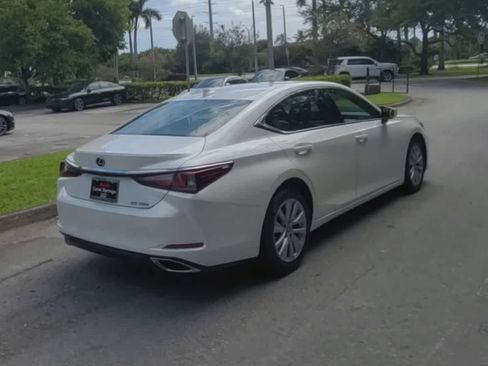 Used 2019 Lexus ES 350 w/ Accessory Package 2 FWD image 8