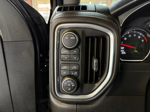 Used 2021 Chevrolet Silverado 1500 LT Trail Boss w/ Convenience Package II AWD/4WD image 26