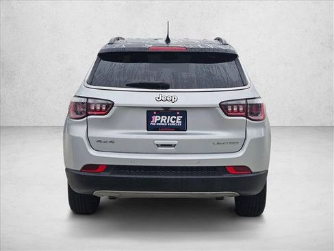 Used 2024 Jeep Compass Limited AWD/4WD image 6