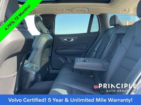 Certified 2025 Volvo V60 B5 Cross Country Plus image 33
