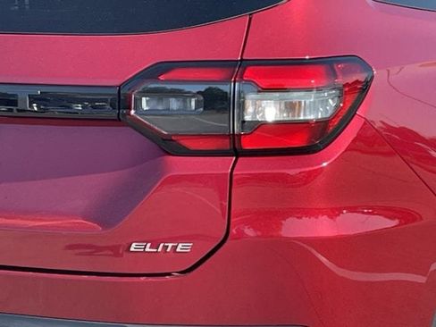 Used 2025 Honda Pilot Elite image 7