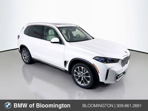 New 2026 BMW X5 xDrive50e image 1
