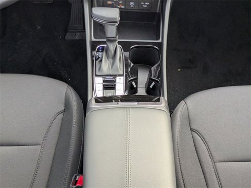 New 2026 Hyundai Tucson SE image 19