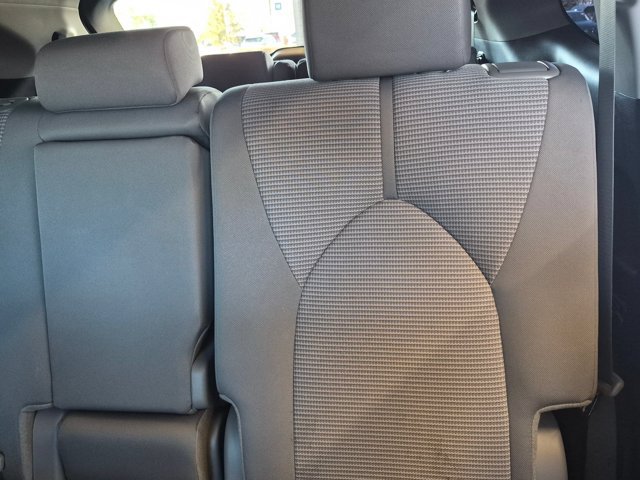 Used 2024 Toyota Highlander LE FWD image 15