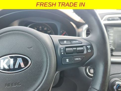 Used 2018 Kia Sorento SX FWD image 4