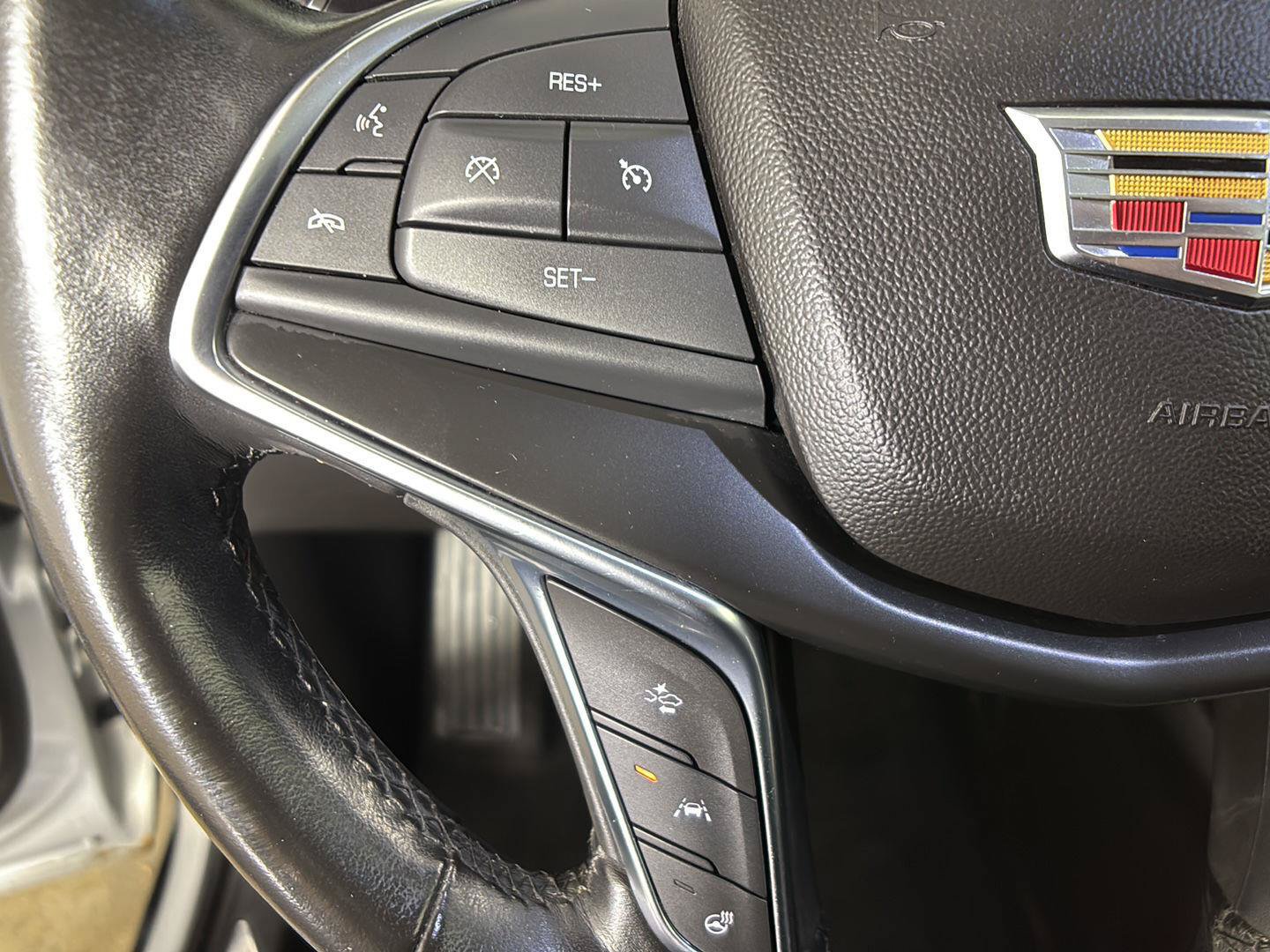 Used 2019 Cadillac XT5 Premium Luxury AWD/4WD image 31