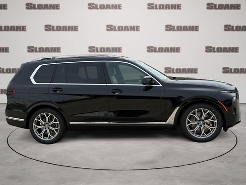 New 2027 BMW X7 xDrive40i w/ Premium Package AWD/4WD image 6