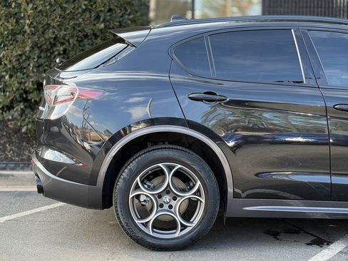 Used 2024 Alfa Romeo Stelvio Ti w/ Active Assist Plus Package image 22