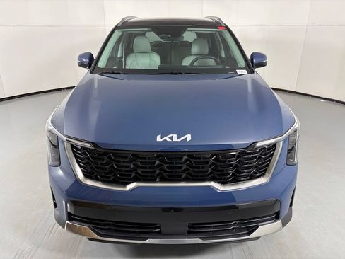 New 2026 Kia Sorento S w/ S Panoramic Sunroof Package FWD image 3
