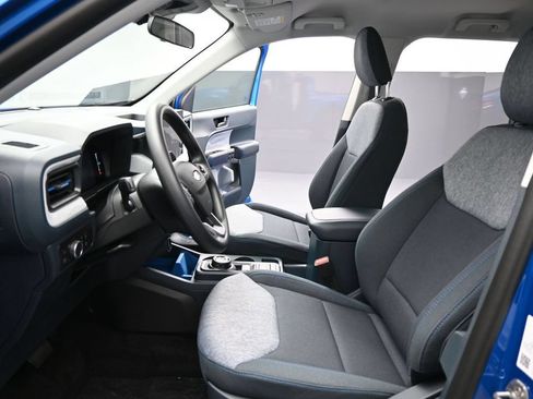New 2026 Ford Maverick XLT FWD image 8